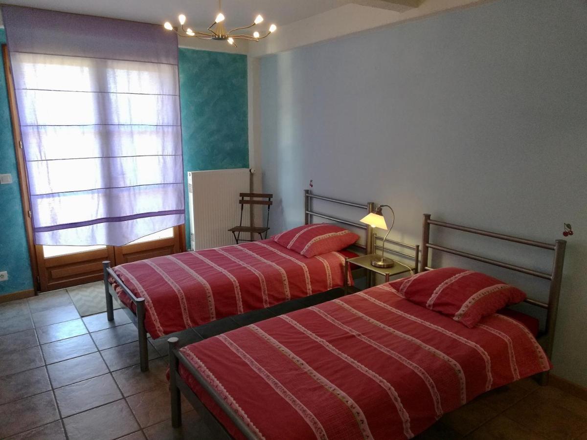 Chambres D'Hotes Le Clos Saint-Pierre-la-Palud ภายนอก รูปภาพ